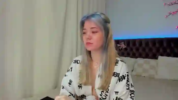 EllaMyerss