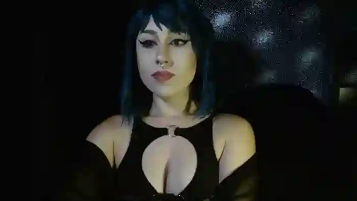 MissVikkiBlue