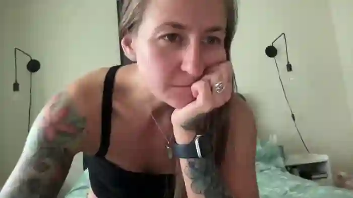 Beebeefitgirl