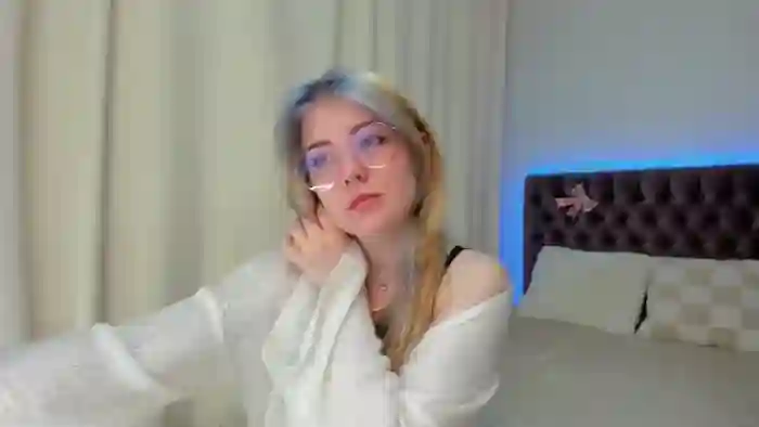 EllaMyerss