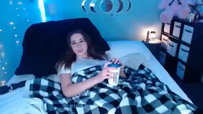 Lacey_Prescott