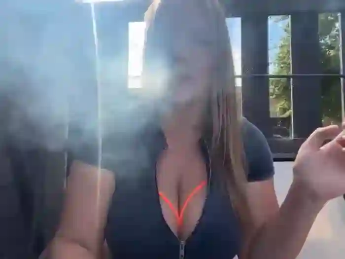 BustyMollyy