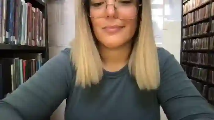 MistressLouUK