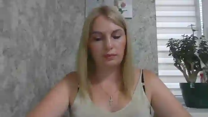AngelicaRose33