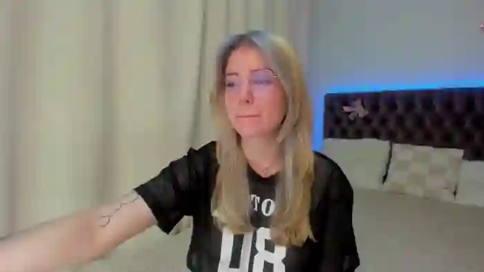 EllaMyerss