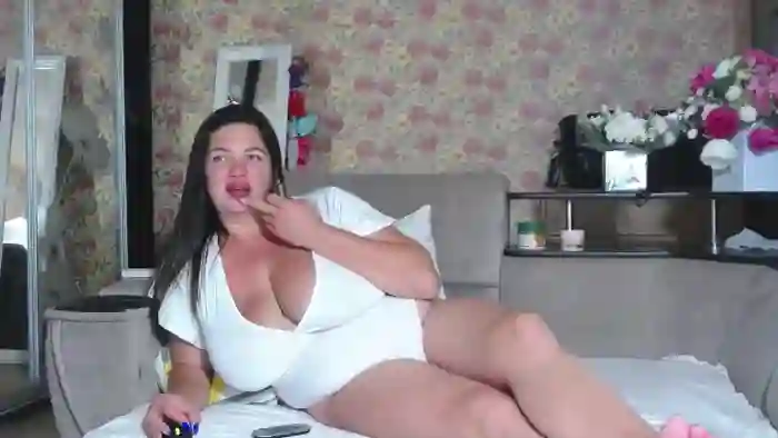 NinaWang85