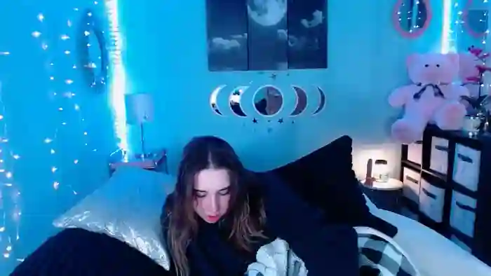 Lacey_Prescott