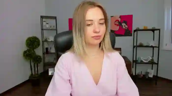 HazelWhit
