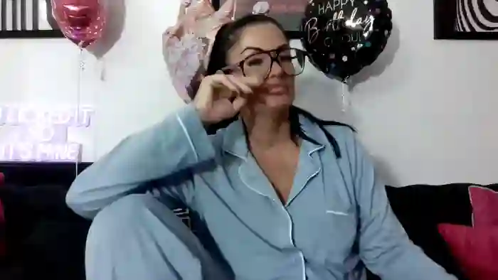 BellaVixen23