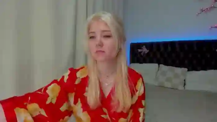 EllaMyerss