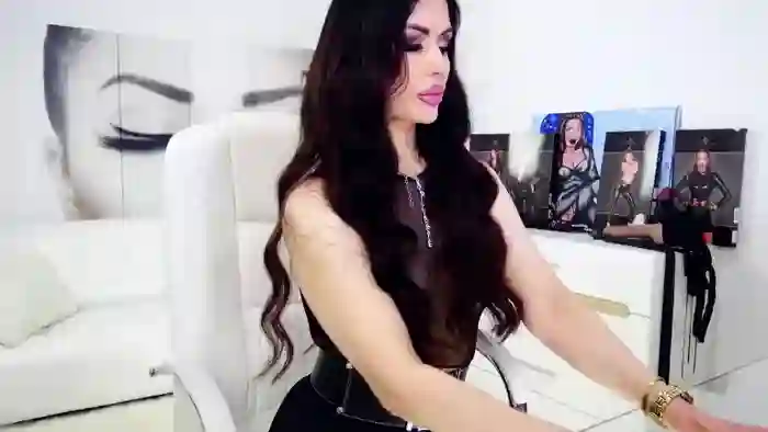 GoddessHelenaHot
