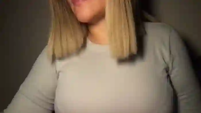 MistressLouUK
