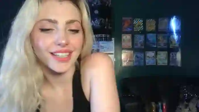 AlexMarieXOXO
