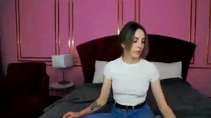 MiaWollson