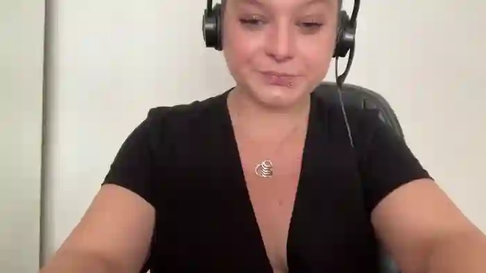 NaughtyWifeUK