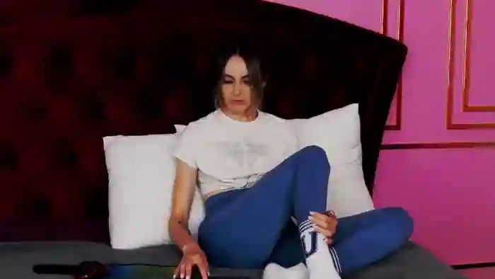 MiaWollson
