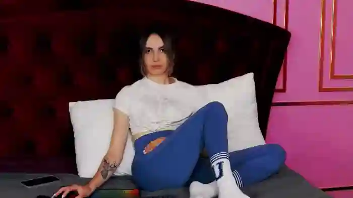 MiaWollson