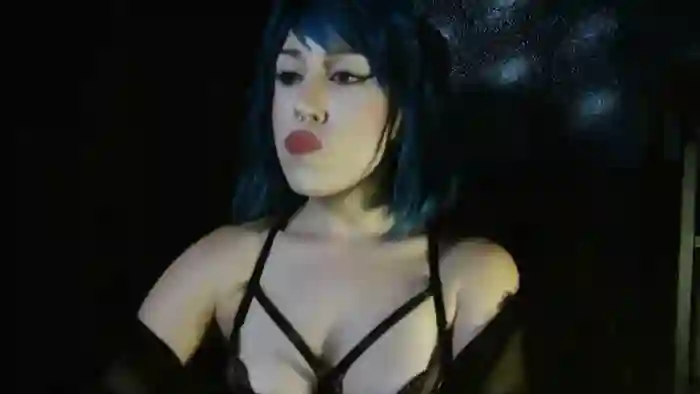 MissVikkiBlue