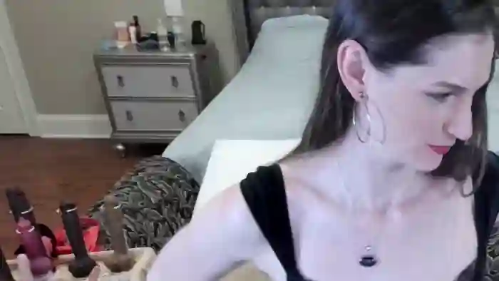 lucy_aura