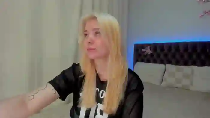 EllaMyerss