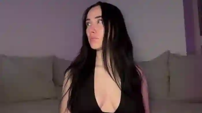ZaraHartUK