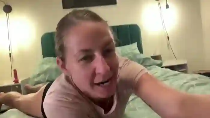 Beebeefitgirl