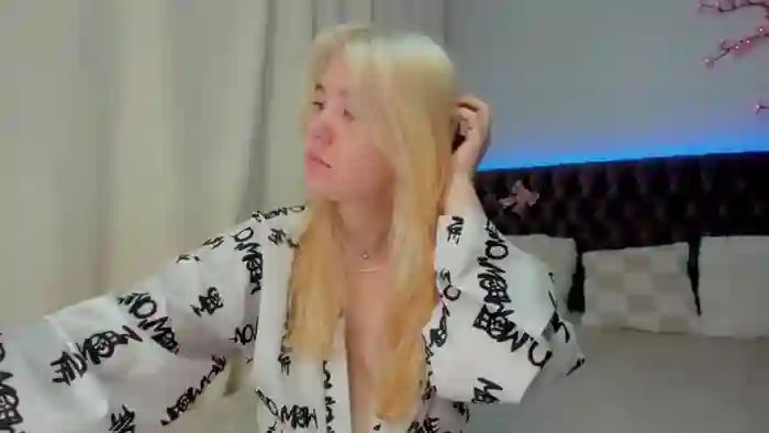 EllaMyerss