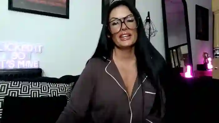 BellaVixen23