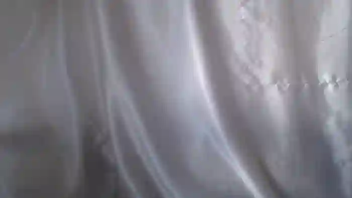 BettyGirlKiss