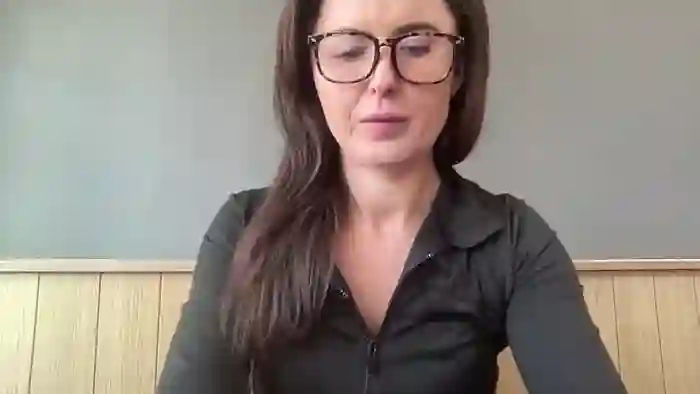 BrunetteRubyRose