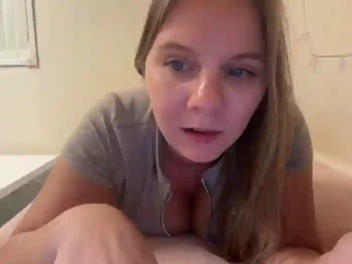 BustyMollyy