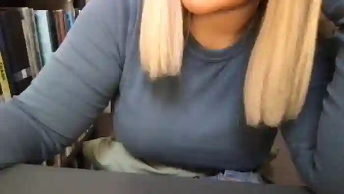 MistressLouUK