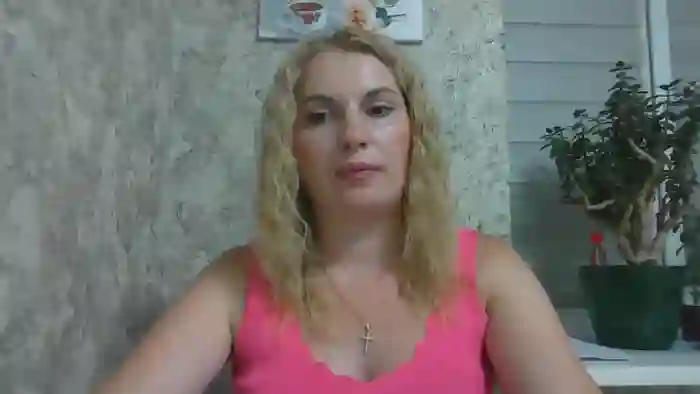 AngelicaRose33