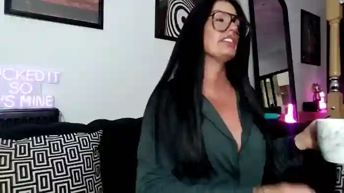 BellaVixen23