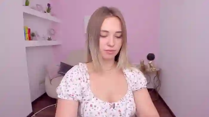 HazelWhit