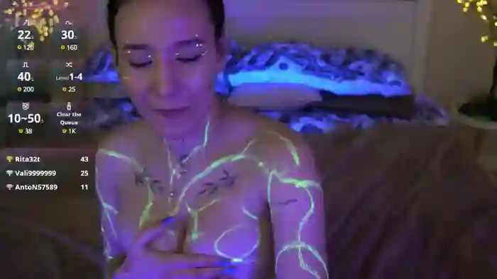 NikkiGoldX