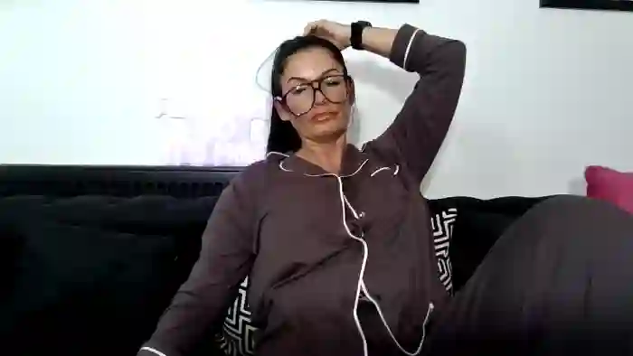 BellaVixen23