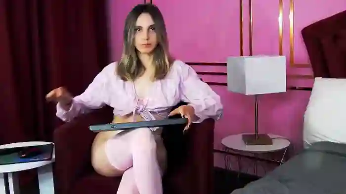 MiaWollson