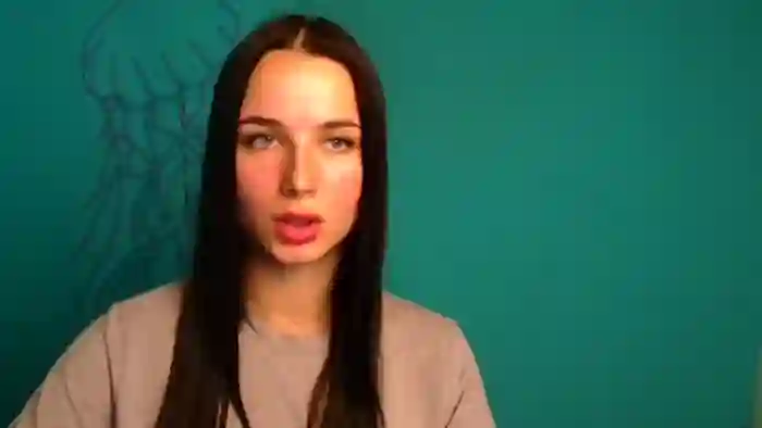 Scarlett_Wonder