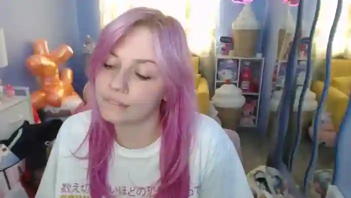 Angelina_Glass