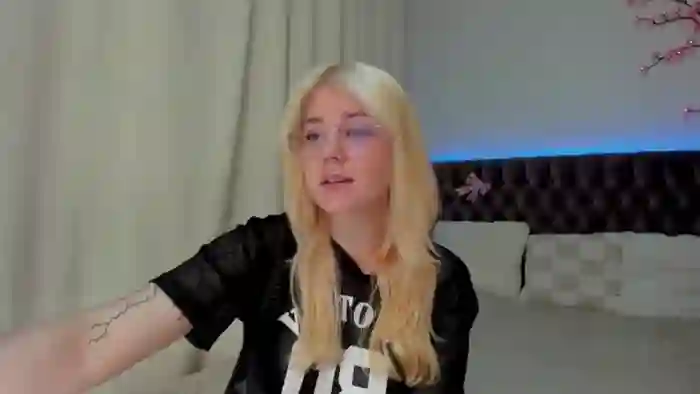 EllaMyerss
