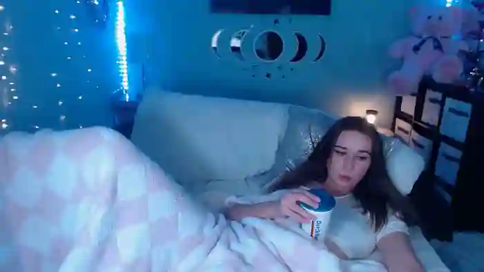 Lacey_Prescott