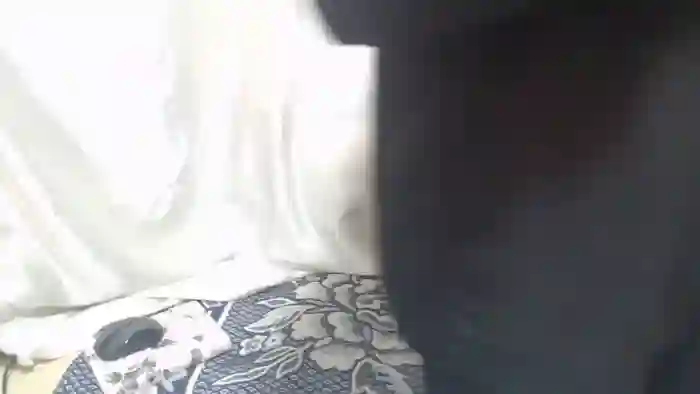 BettyGirlKiss