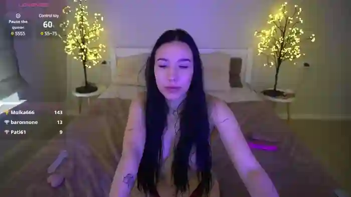 NikkiGoldX