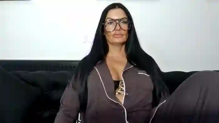 BellaVixen23