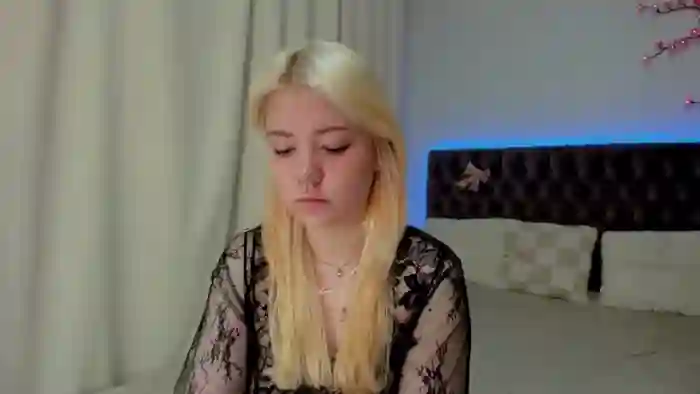 EllaMyerss