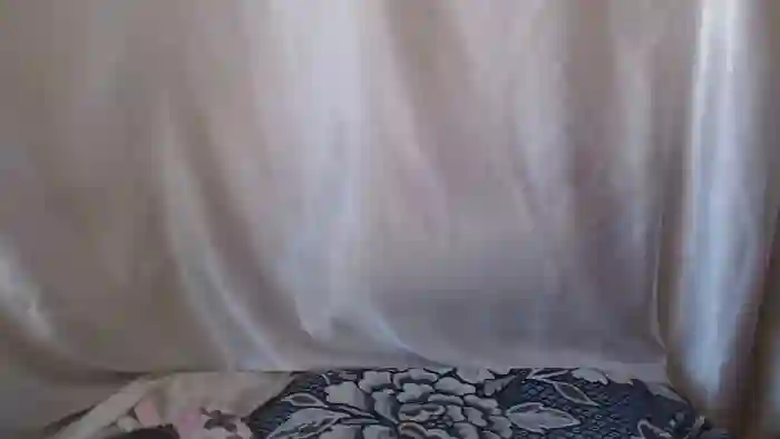 BettyGirlKiss