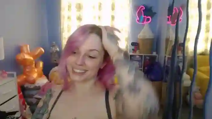 Angelina_Glass