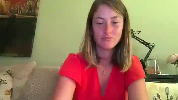 Luna_Valentina_UK