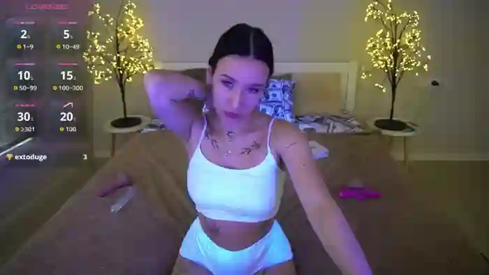 NikkiGoldX